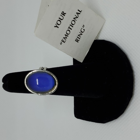 Mood ring - Picture 1 of 5